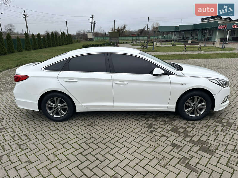 Седан Hyundai Sonata 2014 в Бахмаче