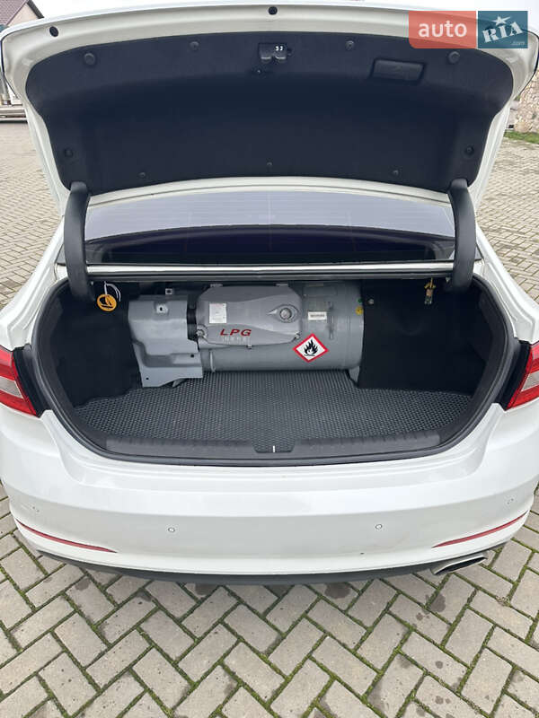 Седан Hyundai Sonata 2014 в Бахмаче