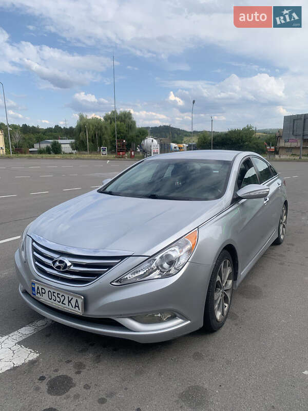 Седан Hyundai Sonata 2014 в Могилев-Подольске фото 2 Седан Hyundai Sonata 2014 в Могилев-Подольске