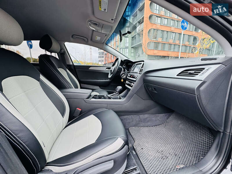 Седан Hyundai Sonata 2018 в Киеве