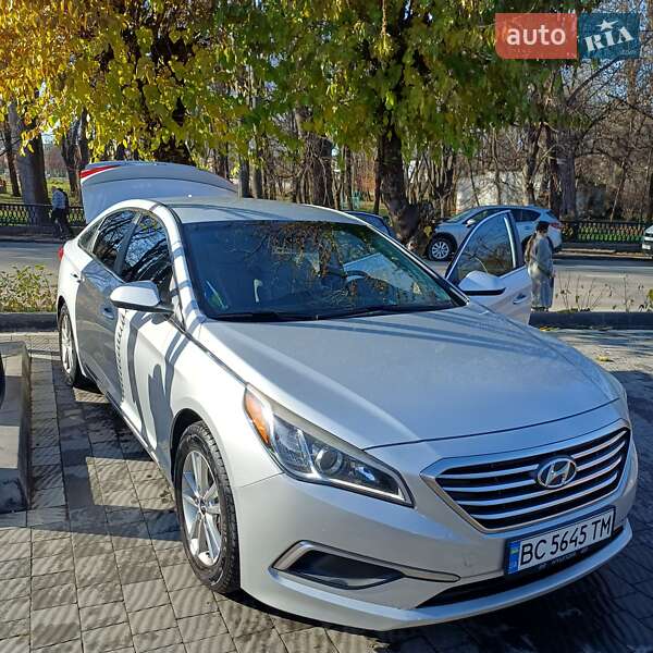 Седан Hyundai Sonata 2016 в Львове