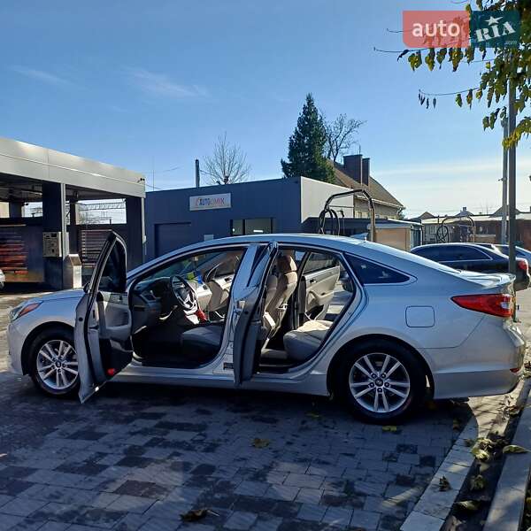 Седан Hyundai Sonata 2016 в Львове