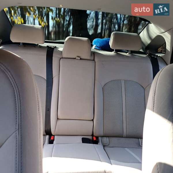 Седан Hyundai Sonata 2016 в Львове