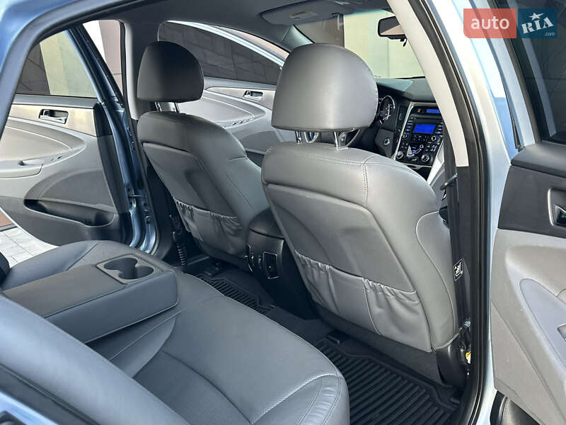 Седан Hyundai Sonata 2013 в Одессе фото 57 Седан Hyundai Sonata 2013 в Одессе