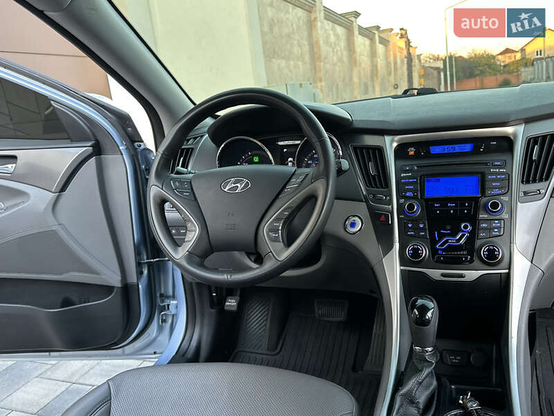 Седан Hyundai Sonata 2013 в Одессе фото 78 Седан Hyundai Sonata 2013 в Одессе