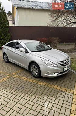 Седан Hyundai Sonata 2013 в Ирпене