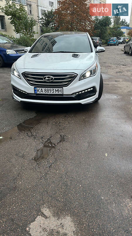 Седан Hyundai Sonata 2015 в Киеве