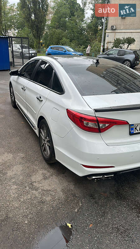 Седан Hyundai Sonata 2015 в Киеве