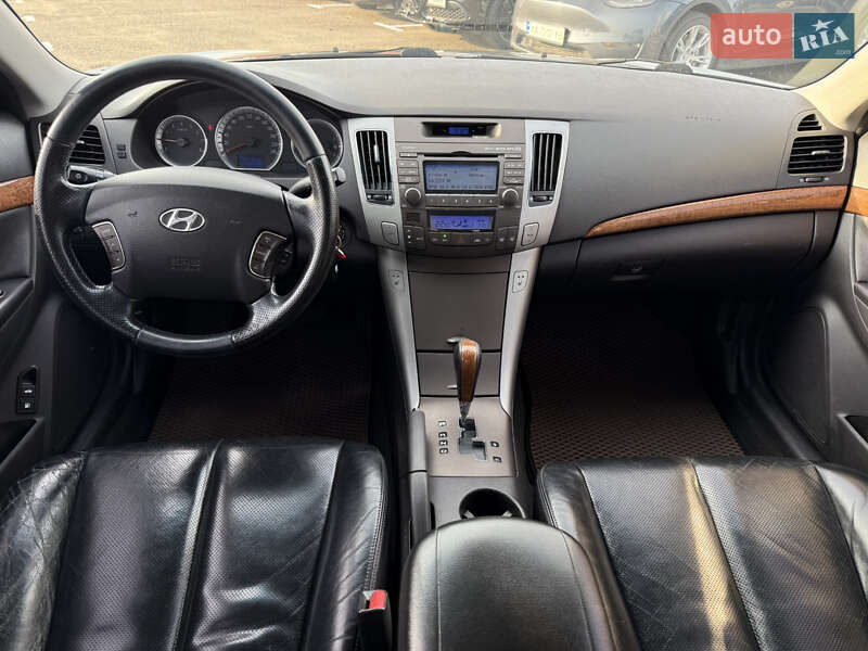 Седан Hyundai Sonata 2008 в Киеве