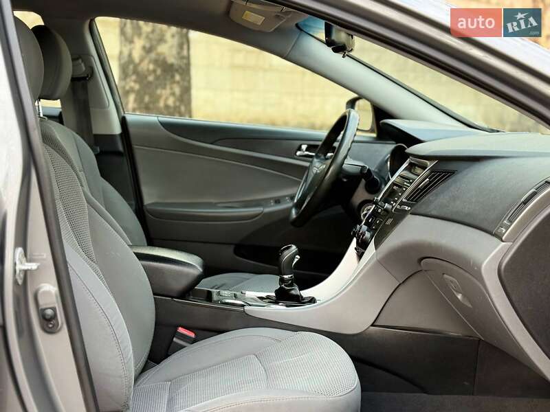 Седан Hyundai Sonata 2013 в Николаеве фото 15 Седан Hyundai Sonata 2013 в Николаеве
