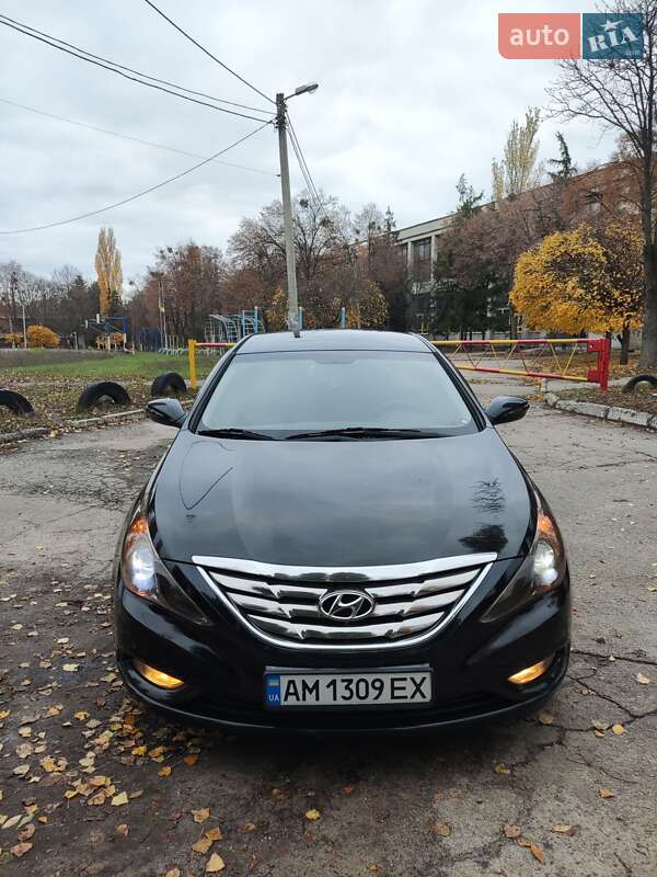 Седан Hyundai Sonata 2010 в Харькове