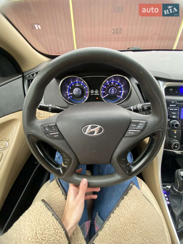Седан Hyundai Sonata 2012 в Одессе фото 10 Седан Hyundai Sonata 2012 в Одессе