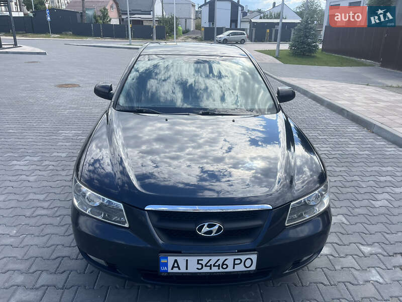 Седан Hyundai Sonata 2006 в Ирпене