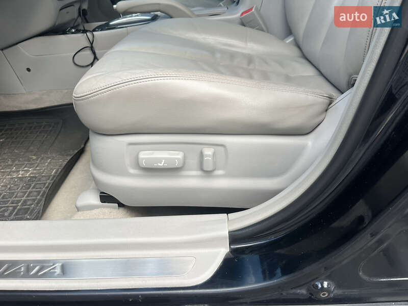 Седан Hyundai Sonata 2006 в Ирпене