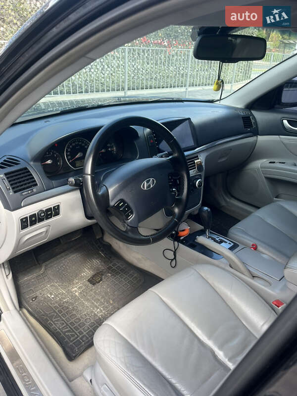 Седан Hyundai Sonata 2006 в Ирпене