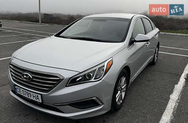 Седан Hyundai Sonata 2017 в Чернівцях