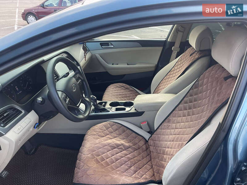 Седан Hyundai Sonata 2016 в Киеве
