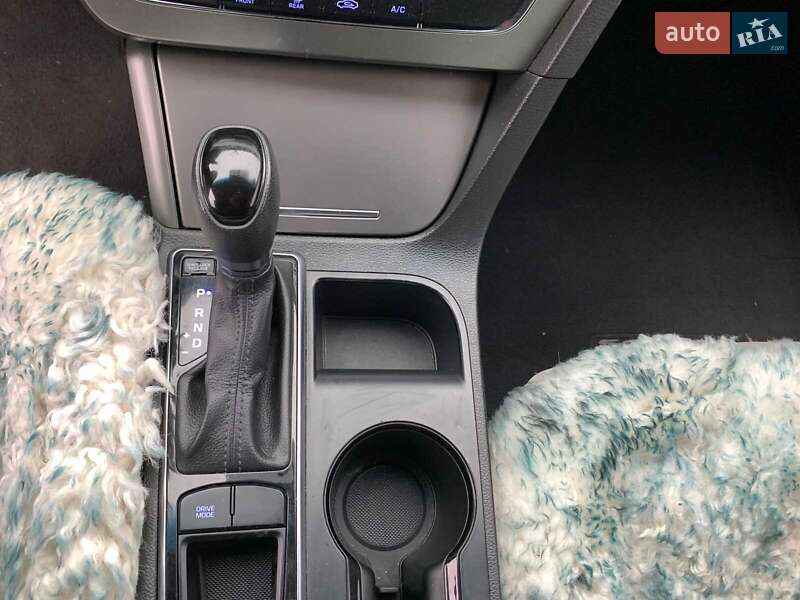 Седан Hyundai Sonata 2015 в Вінниці