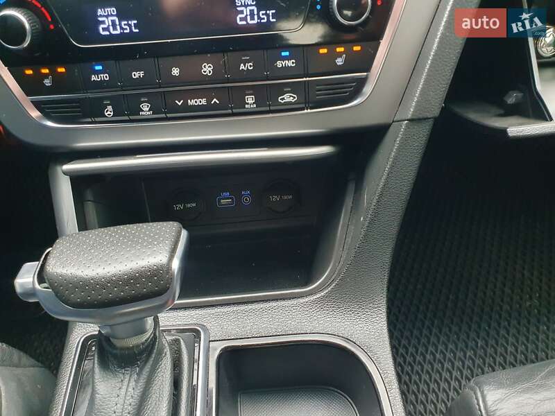 Седан Hyundai Sonata 2014 в Днепре