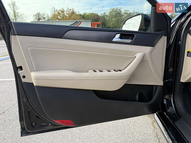 Седан Hyundai Sonata 2014 в Киеве фото 17 Седан Hyundai Sonata 2014 в Киеве