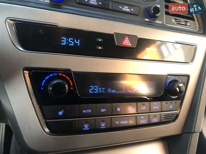 Седан Hyundai Sonata 2015 в Киеве