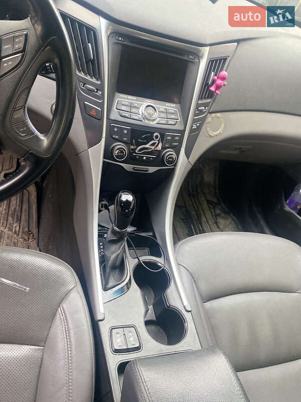 Седан Hyundai Sonata 2014 в Тернополі