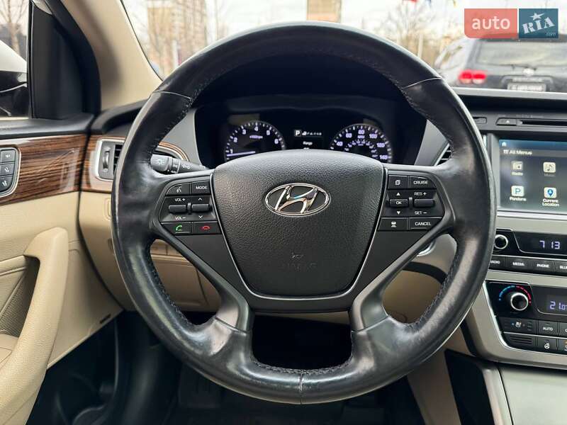 Седан Hyundai Sonata 2016 в Киеве