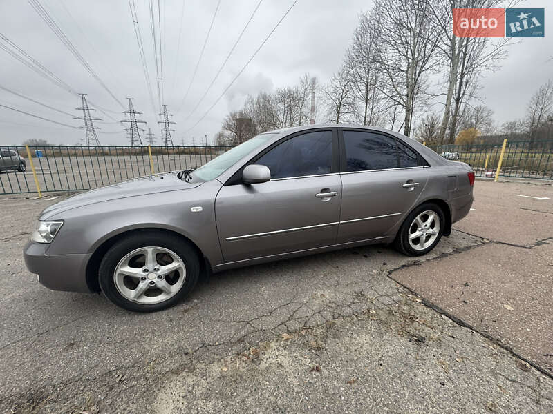Седан Hyundai Sonata 2006 в Харкові фото Седан Hyundai Sonata 2006 в Харкові