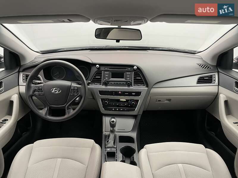 Седан Hyundai Sonata 2016 в Киеве