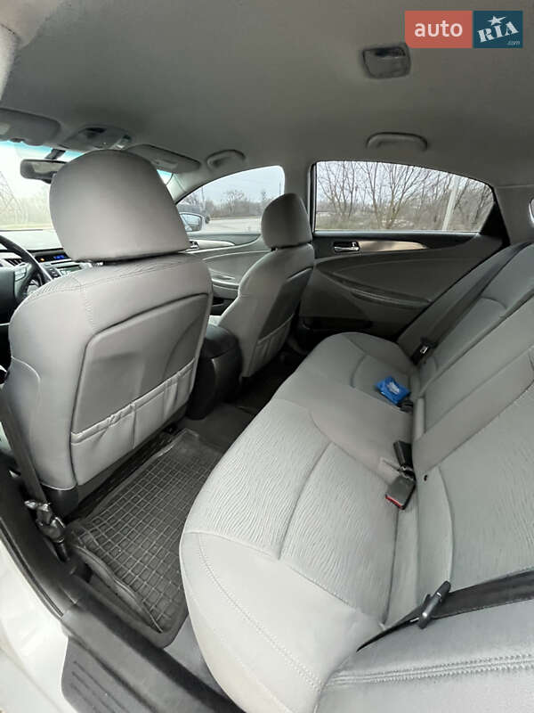 Седан Hyundai Sonata 2014 в Харкові