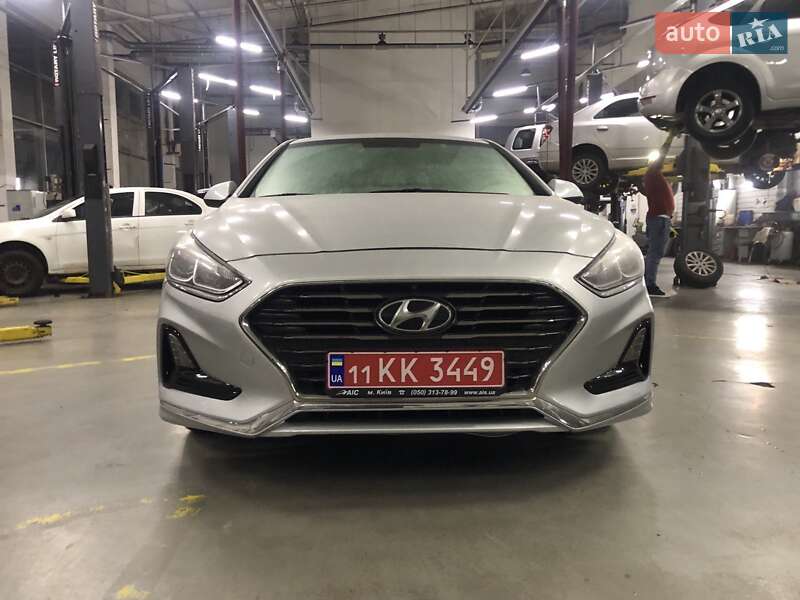 Седан Hyundai Sonata 2018 в Киеве