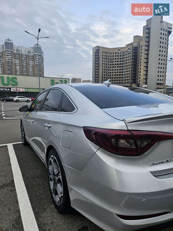 Седан Hyundai Sonata 2015 в Києві