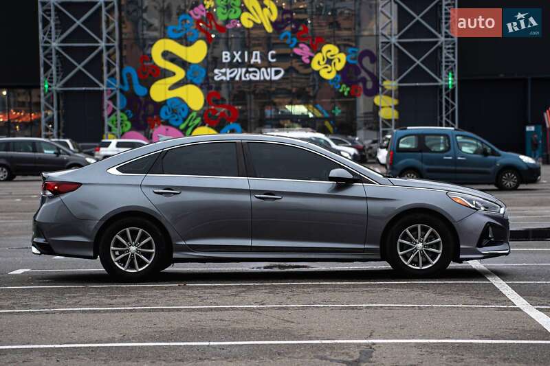 Седан Hyundai Sonata 2019 в Киеве