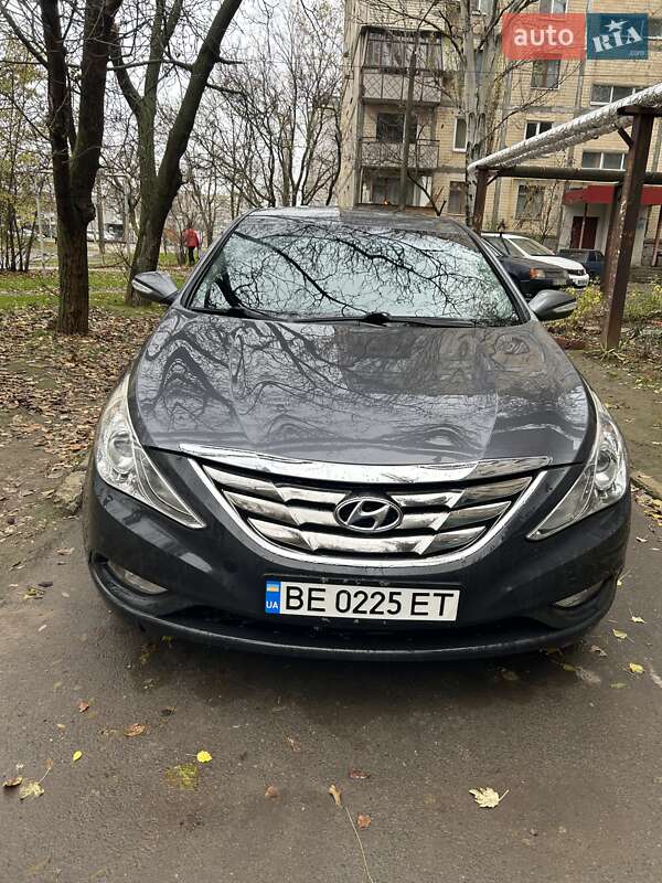 Седан Hyundai Sonata 2010 в Николаеве