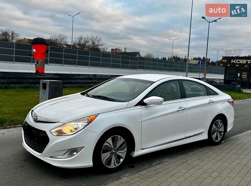 Седан Hyundai Sonata 2013 в Киеве