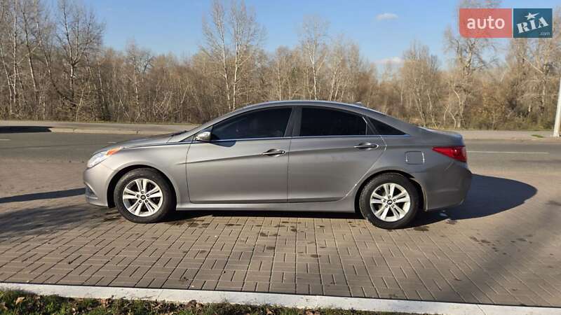 Седан Hyundai Sonata 2014 в Киеве