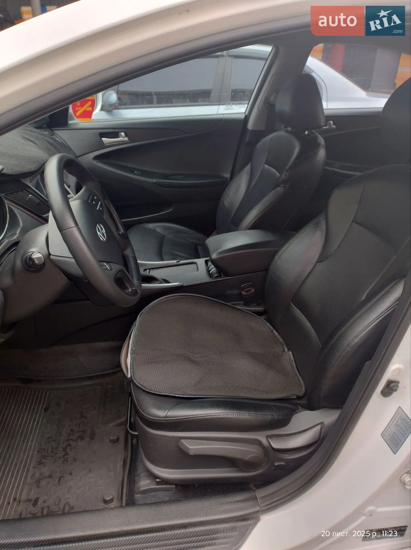 2012 Hyundai Sonata - мініатюра 8
