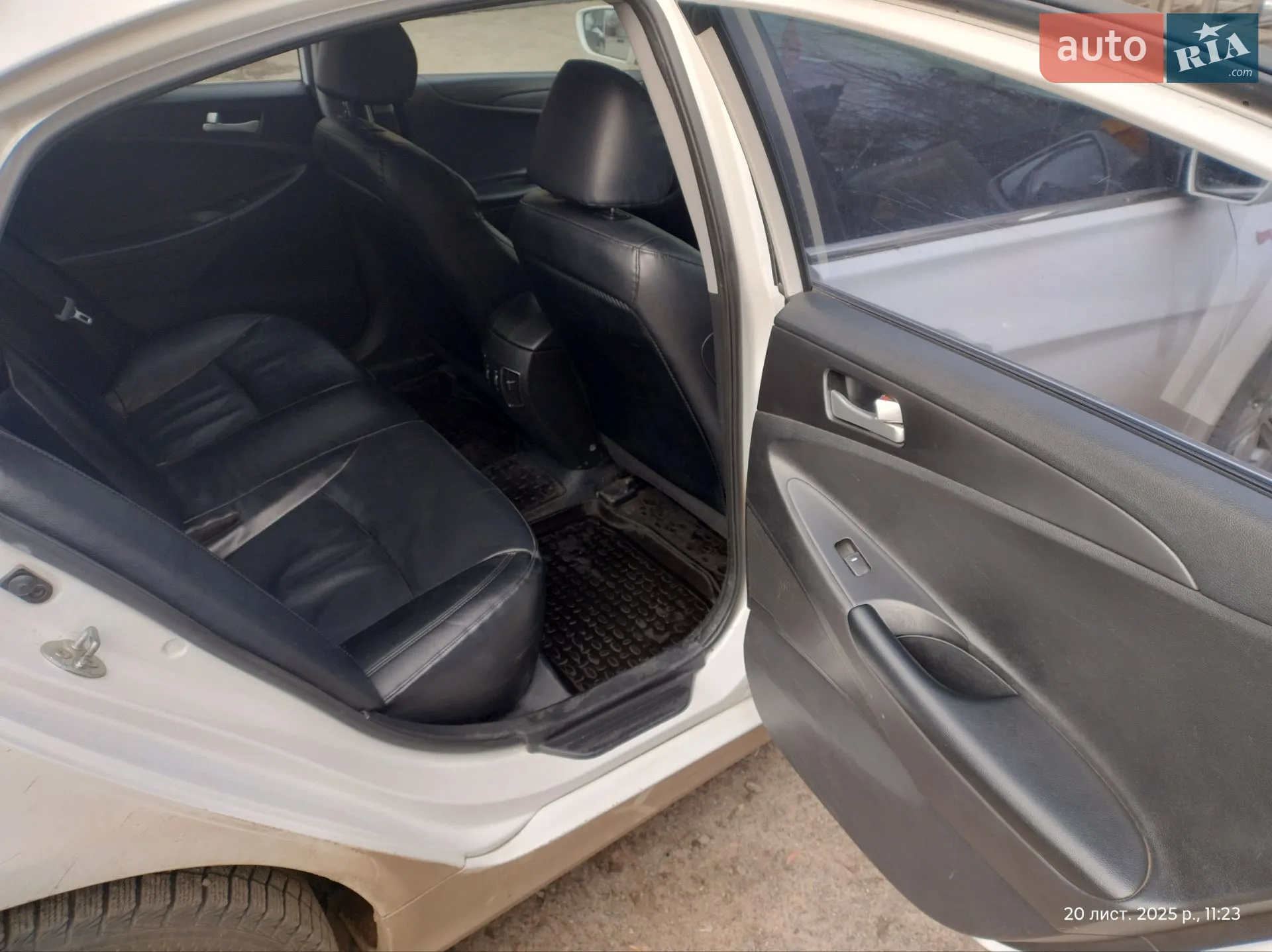 2012 Hyundai Sonata - мініатюра 10