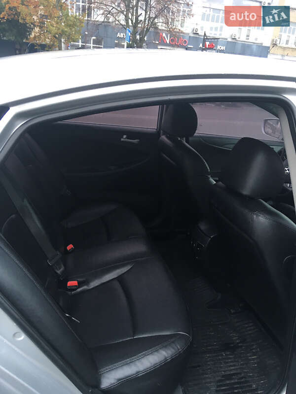 Седан Hyundai Sonata 2013 в Одессе