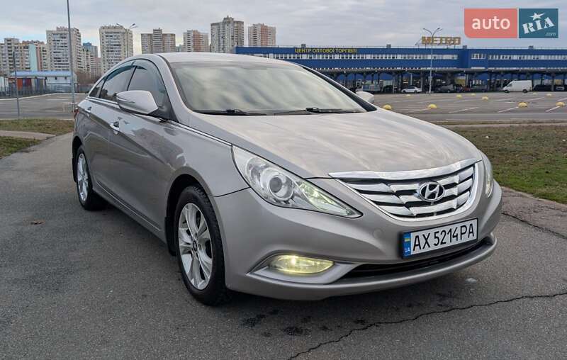 Седан Hyundai Sonata 2011 в Киеве фото 3 Седан Hyundai Sonata 2011 в Киеве