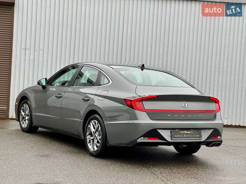 Седан Hyundai Sonata 2022 в Киеве