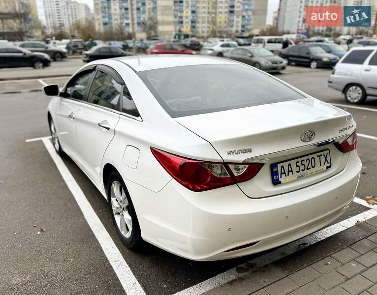 Седан Hyundai Sonata 2011 в Киеве
