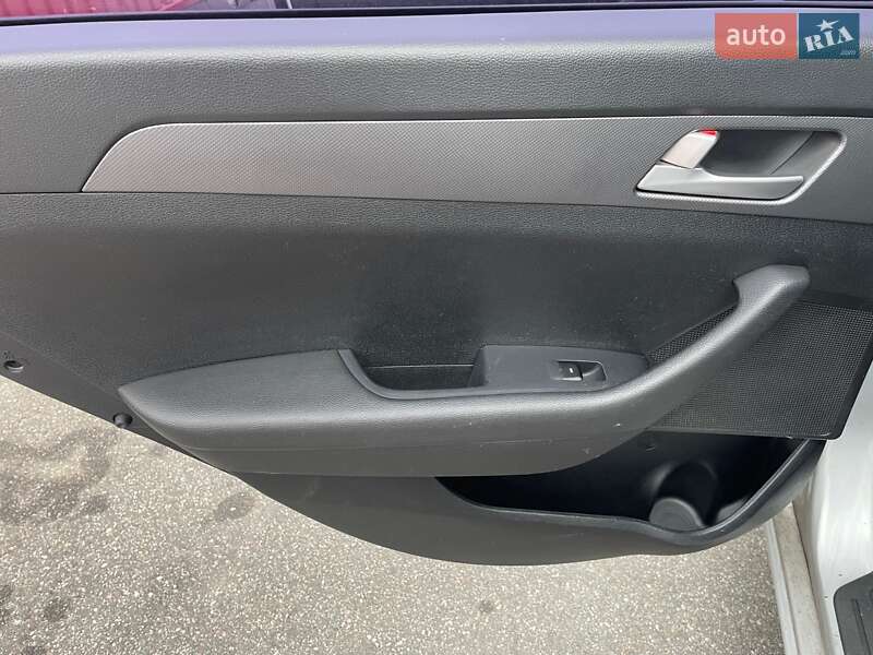 Седан Hyundai Sonata 2017 в Киеве