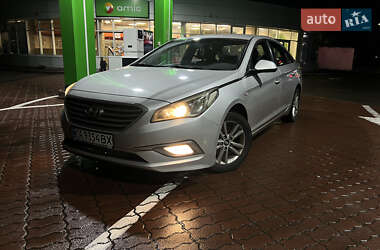 Седан Hyundai Sonata 2015 в Киеве