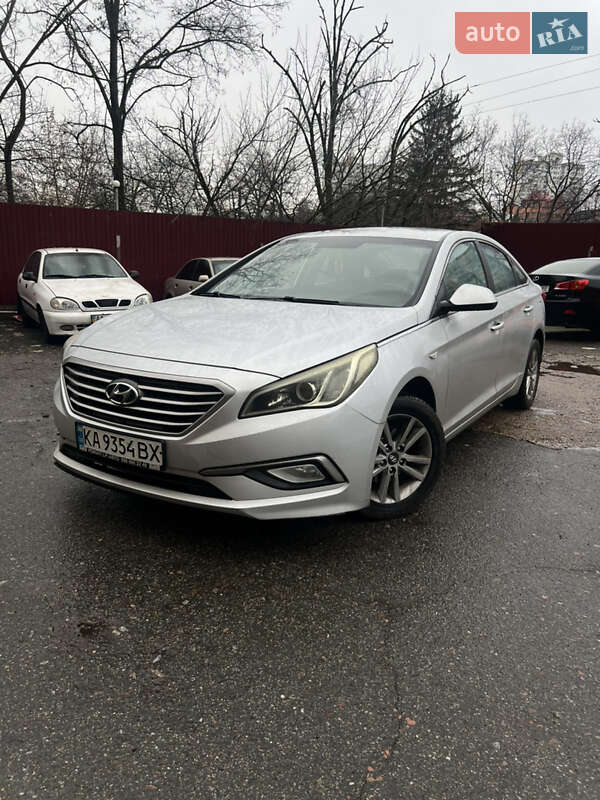 Hyundai Sonata 2015