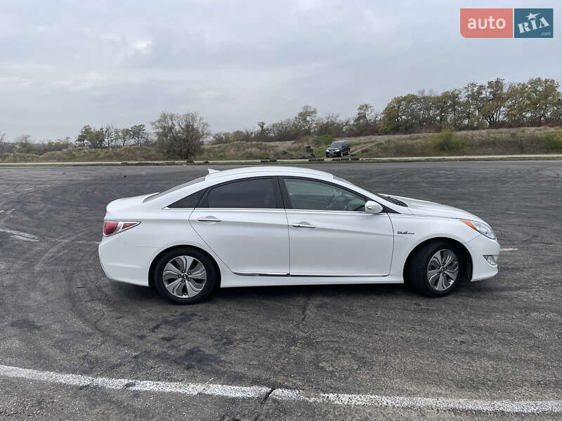 Седан Hyundai Sonata 2013 в Одессе