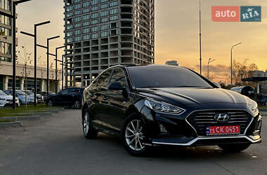 Седан Hyundai Sonata 2018 в Дніпрі