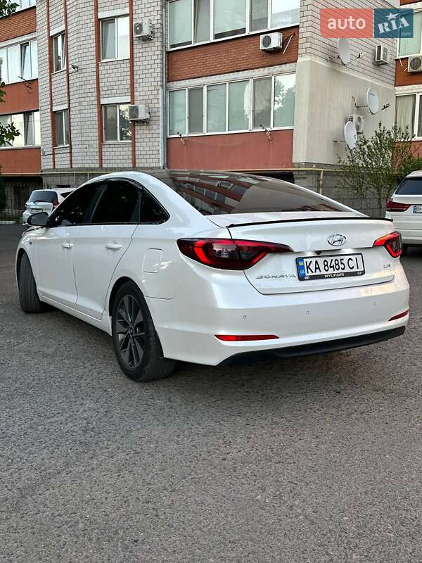 Седан Hyundai Sonata 2015 в Одессе