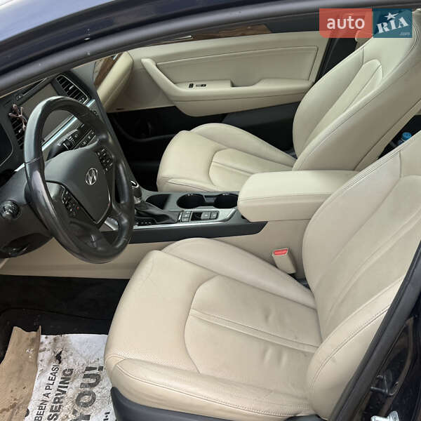 Седан Hyundai Sonata 2017 в Десне