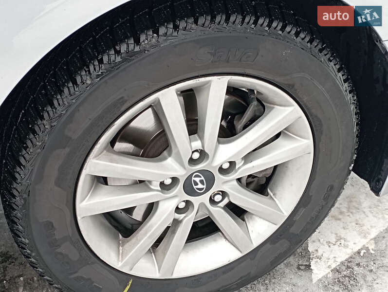 Седан Hyundai Sonata 2014 в Виннице